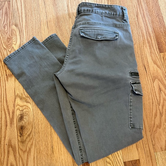 Cargo Jeans - Picture 5 of 5